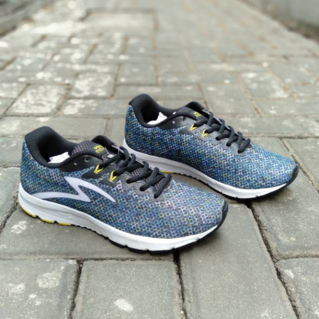 SEPATU RUNNING SPECS ROAD KING III - 3 ORIGINAL