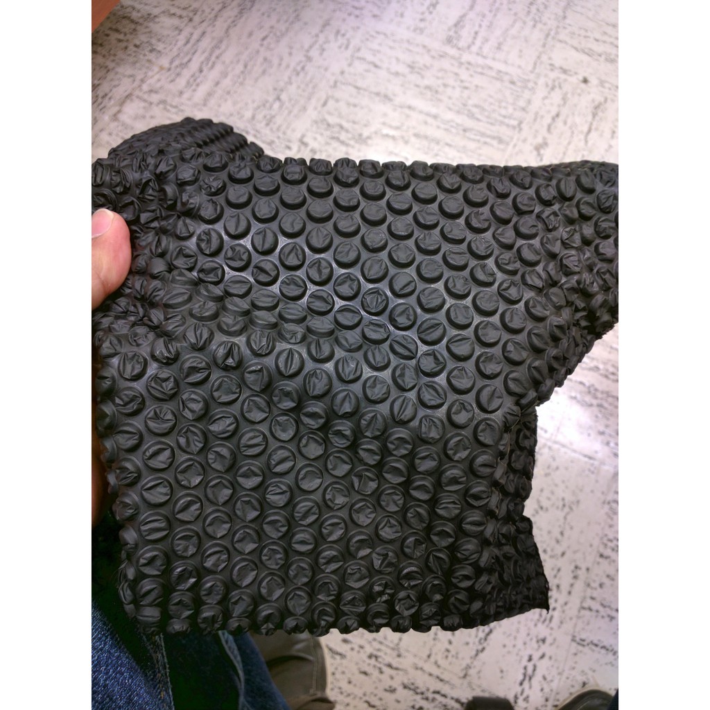 

BUBBLE WRAP TAMBAHAN PACKING DUS AMAN
