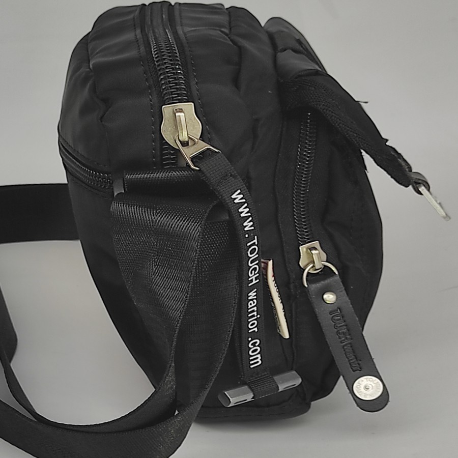 Tas Selempang Impor Pria Black Tas Olahraga Tahan Air