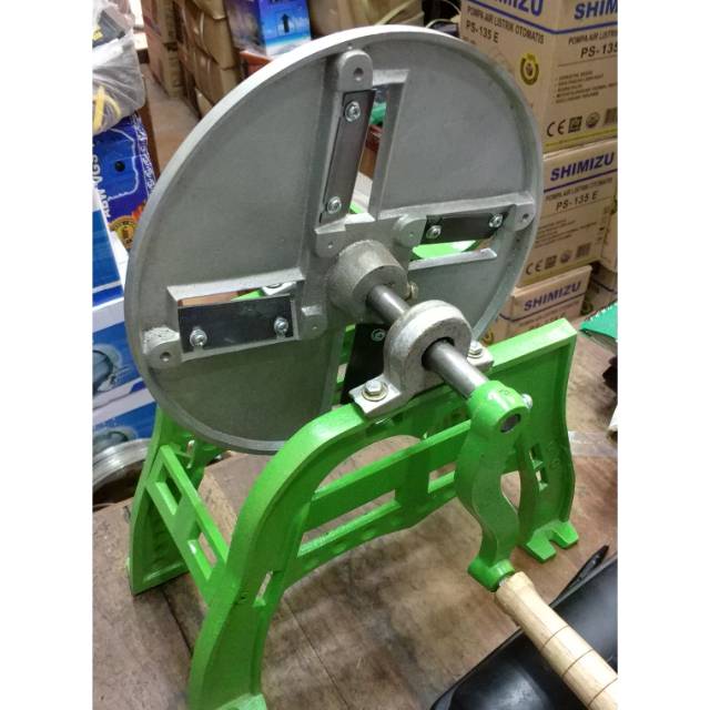 Alat iris ubi / iris singkong manual