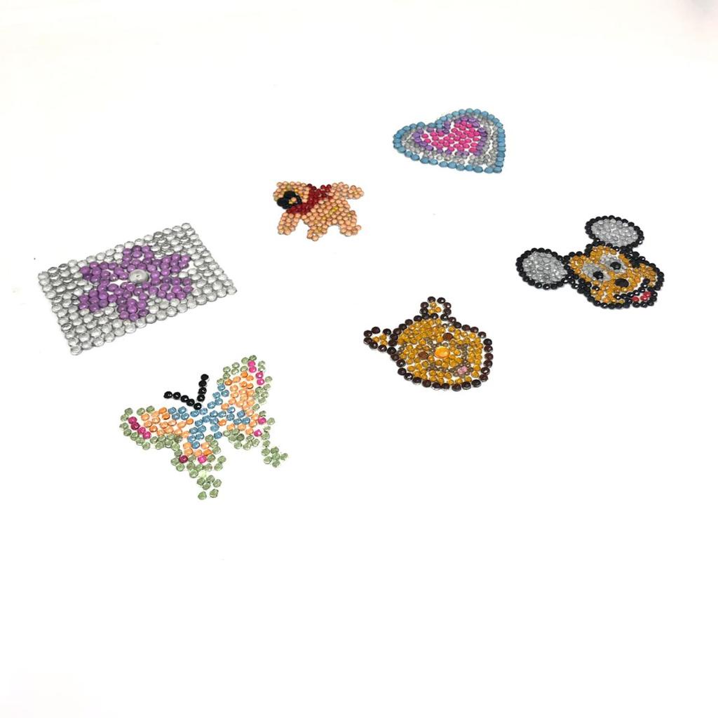 Stiker HP Sticker Diamond Crytals Rhinestone Swarowski Manik-Manik karkater lucu IRING ORIGINAL GAMBAR BONEKA PUTIH LINE GLOSSY 3D NON PACK NON HOOK