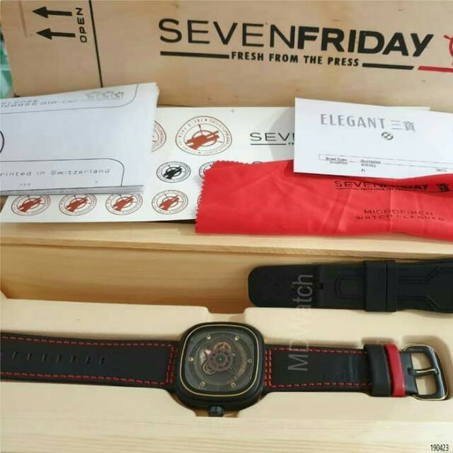JAM TANGAN PRIA SEVENFRIDAY AUTOMATIC 4
