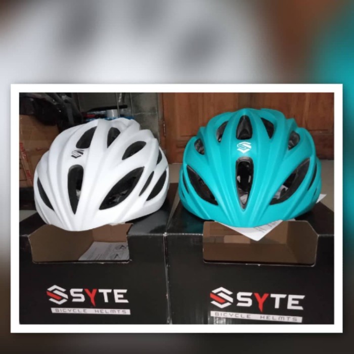 HELM SEPEDA SYTE
