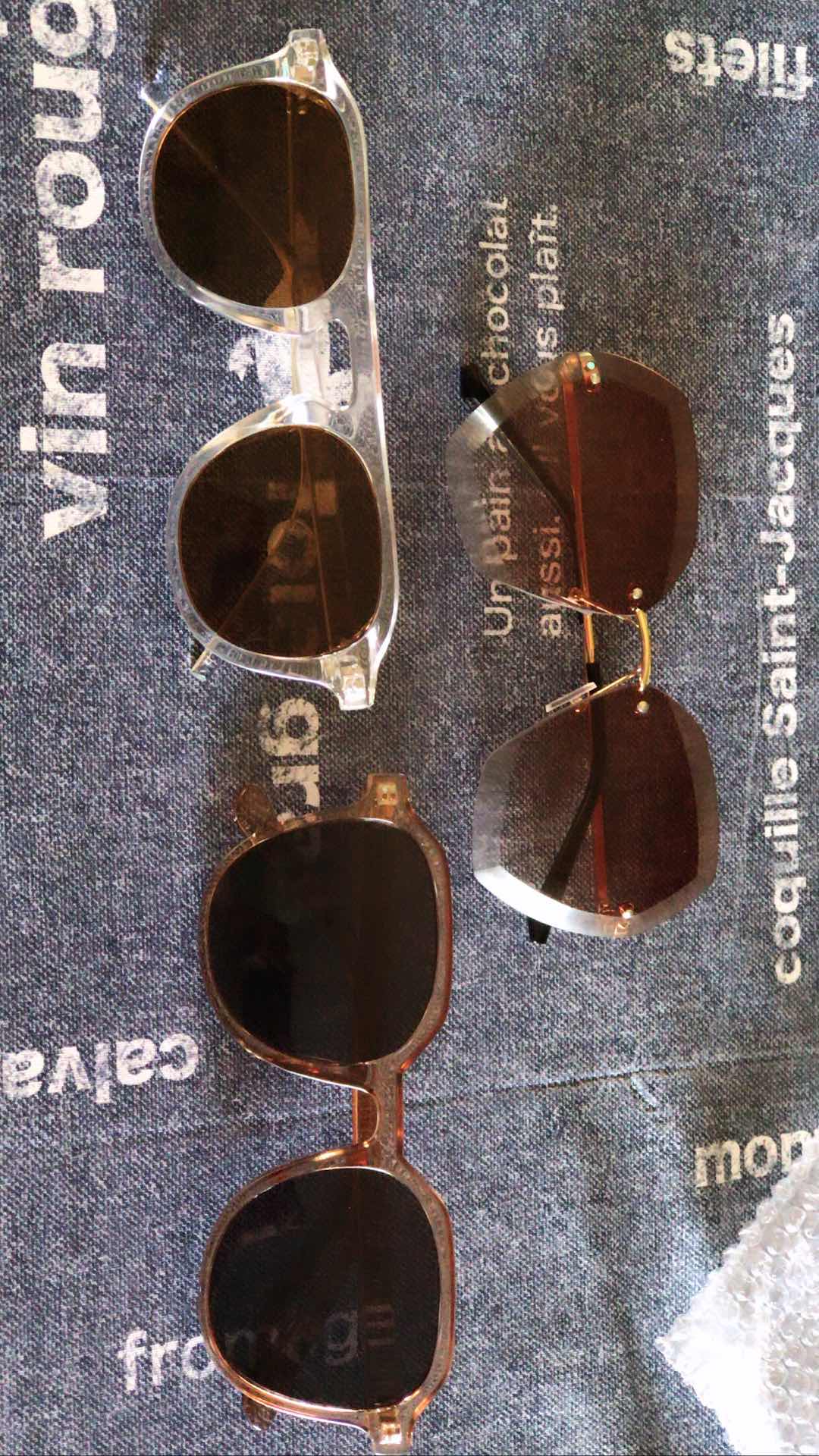 Kacemeta Hltem Wanite Kotak Ukuren Kecil Gaye Mate Kuceing Untuek Barbalik