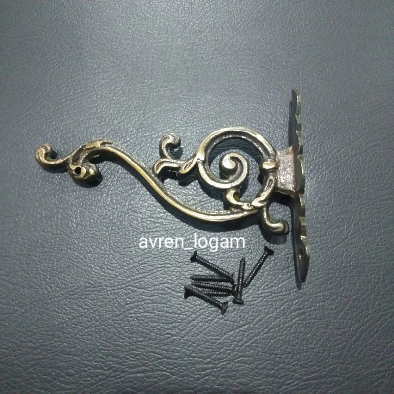 Siku gantungan baju/pot bunga dll...diameter 15,4cm.x11cm.