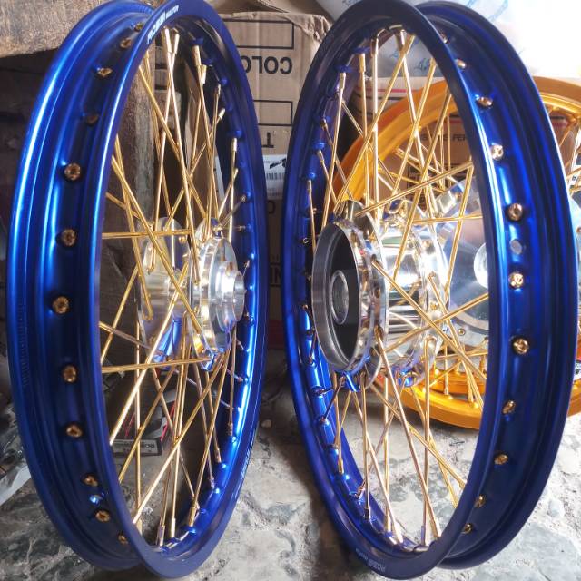 Pelek supra x supra 125, karisma