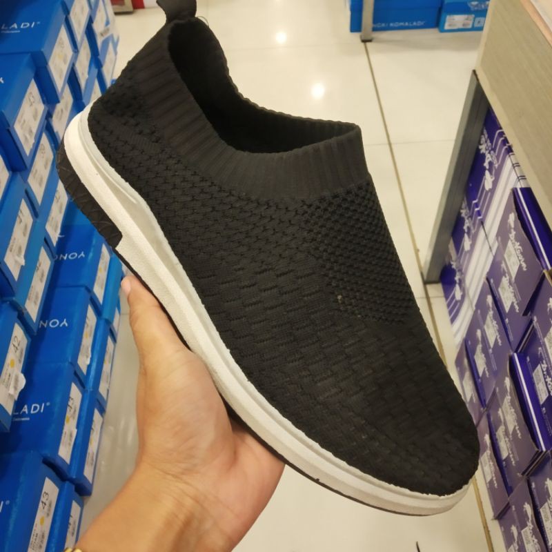 sepatu pria murah dr.kevin