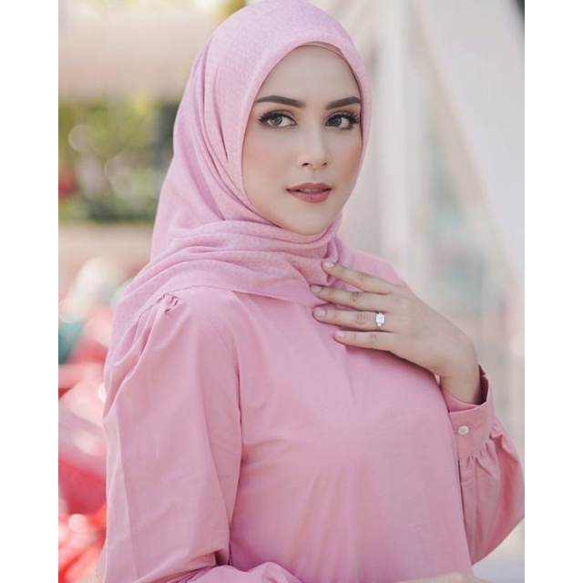 TAPIS VOAL SQUARE Buttonscarves