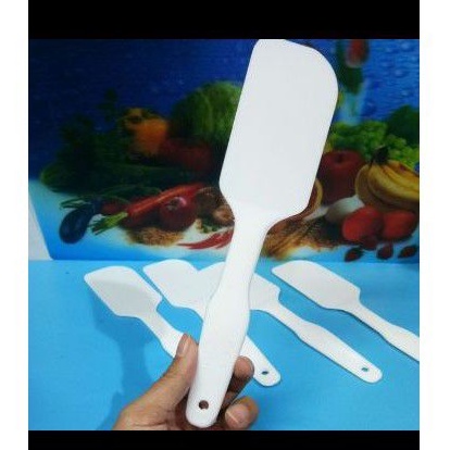 SOLET PLASTIK PUTIH SPATULA PLASTIK