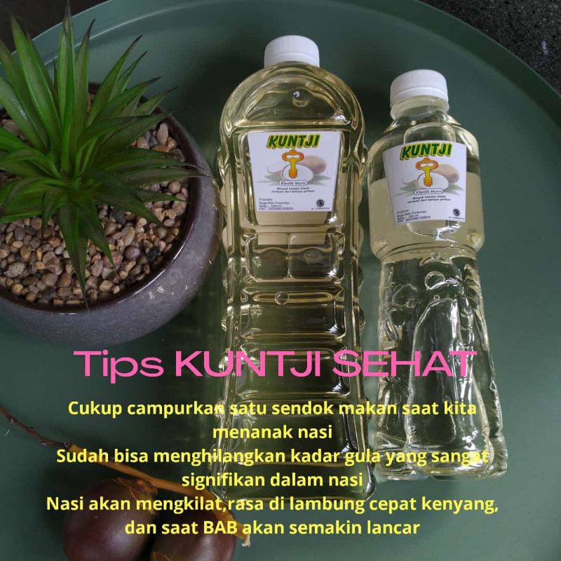 

MINYAK KELAPA MURNI 100%(KLENTIK) "KUNTJI" dan "TROPICOCO