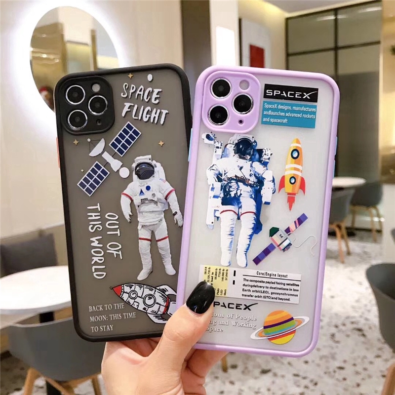 Casing Hard Case Motif Astronot Untuk Iphone 11 Pro Max X
