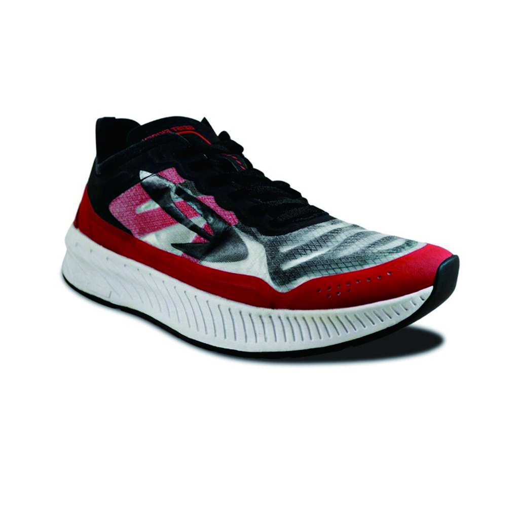 910 Nineten Geist Ekiden Se-Indonesia Sepatu Running - Hitam-Merah