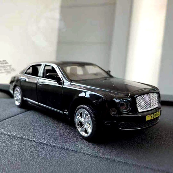 Pajangan BENTLEY MULSANNE Diecast Miniatur Parfum Parfume Pewangi Mobil