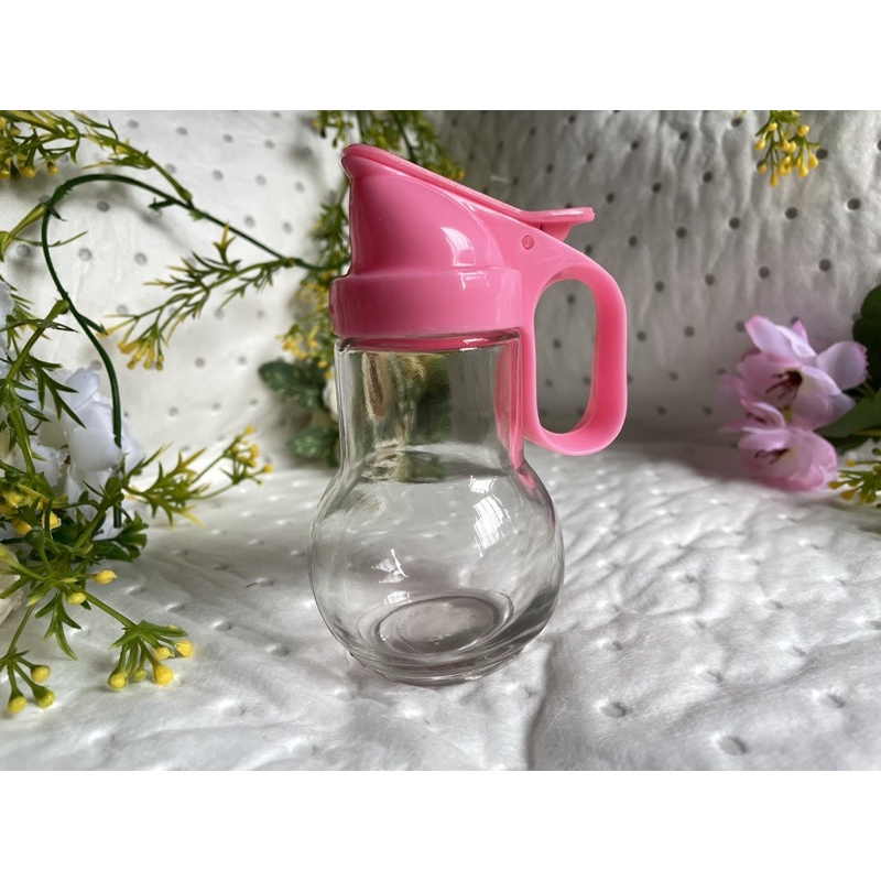 TEMPAT MINYAK KECAP MINI BUMBU UNIK BAHAN KACA PINK BENTUK TEKO