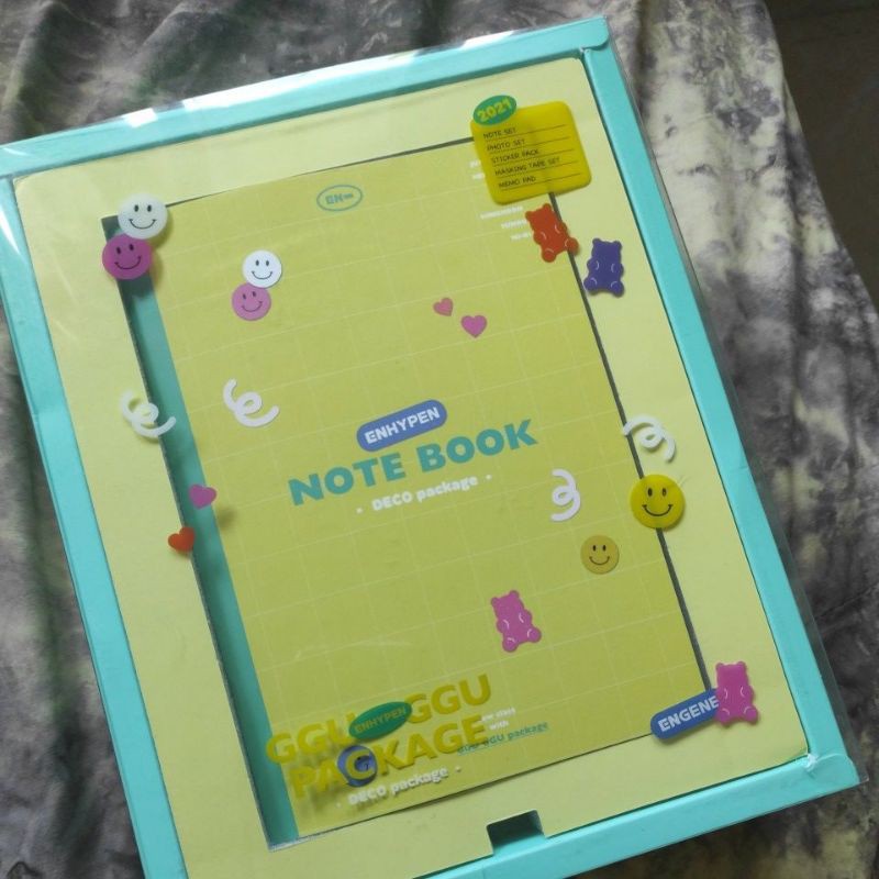 GGU BOX DAN NOTE BOOK ENHYPEN