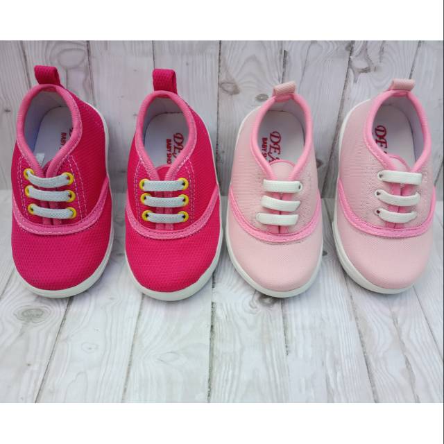 A01 Sepatu anak casual slip on usia 1 2 3 tahun size 22-25 murah lucu