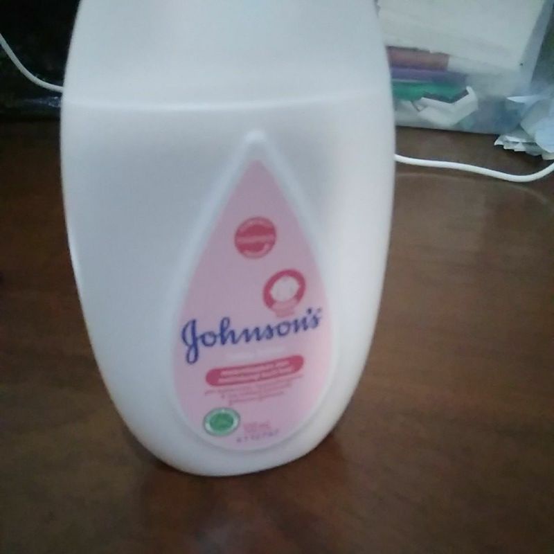 PROMO JOHNSON'S BABY LOTION 100L/SHAMPOO 200 ML