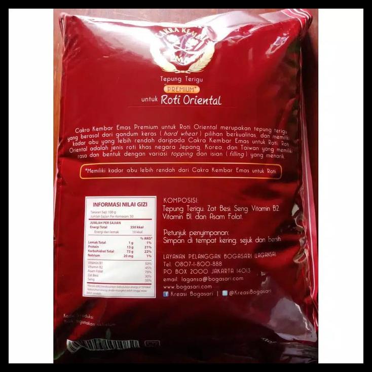 

Tepung Terigu Cakra Kembar Emas Bogasari (Roti Oriental) 5 Kg