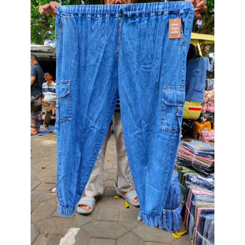 Celana Joger Jeans Jumbo Wanita