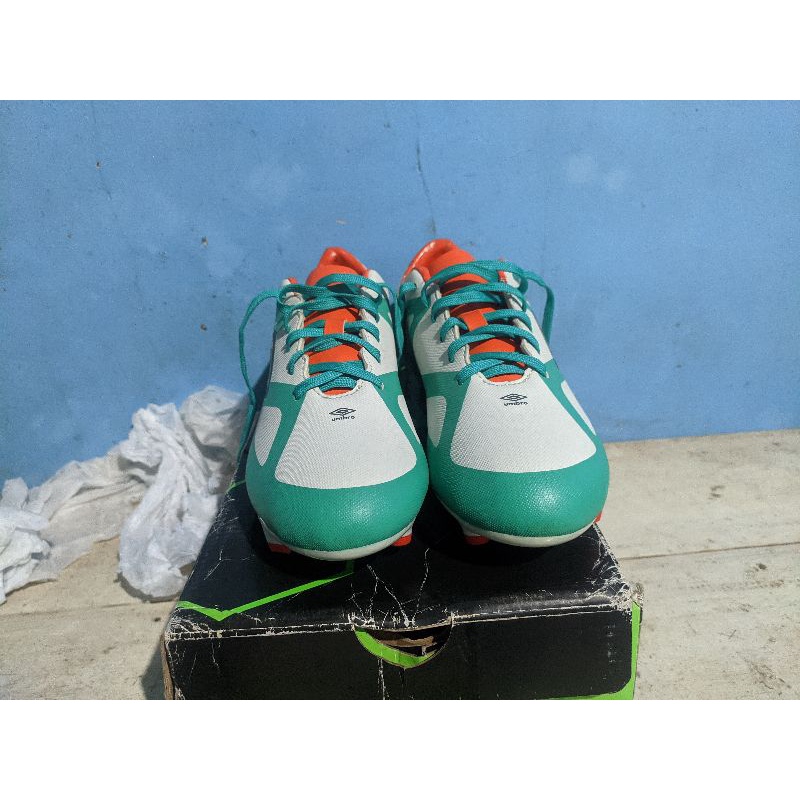 Umbro Velocita III Club Hg Original size 42