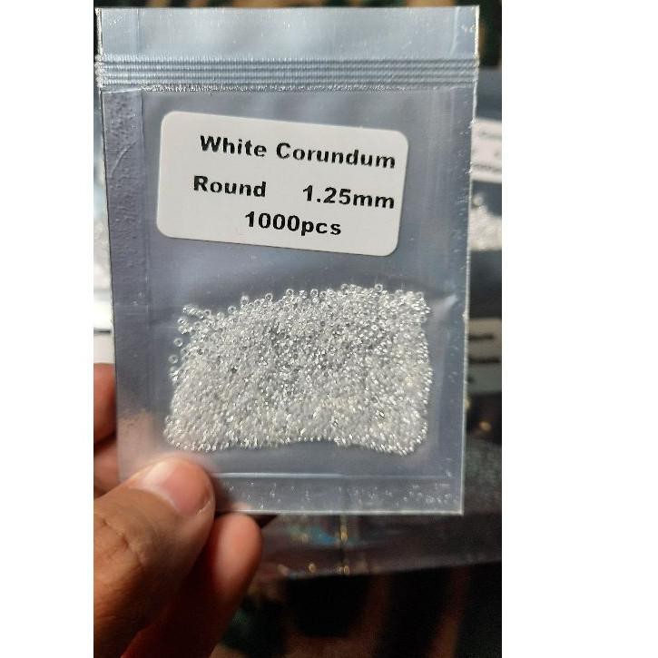 SALE BATU WHITE CORUNDUM TABUR / NON MOISSANITE TABUR (1 saset) ..,..