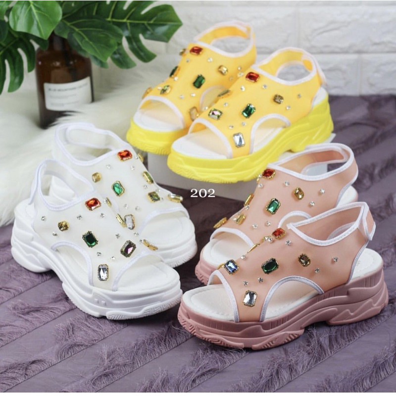 wedges r202 wanita import