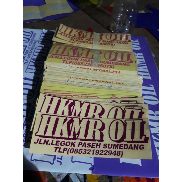 

STICKER CUTTING COUSTUM