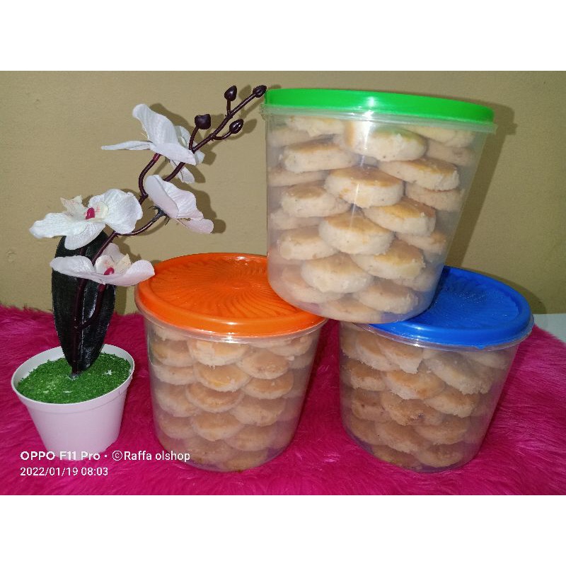 

Kue Kacang