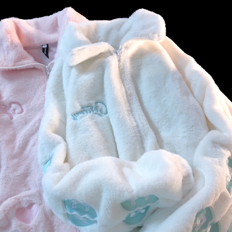 Karuchi id  Jaket Mantel Wol Fluffy Wanita Musim Gugur dan Musim Dingin Gaya Korea   Oversize  Semua