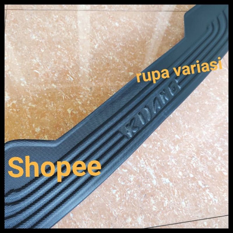 sill plate silplate pintu bagasi belakang toyota kijang kapsul KRISTA 1997 1998 1999  2000 2001 2002 2003 2004 hitam tempel