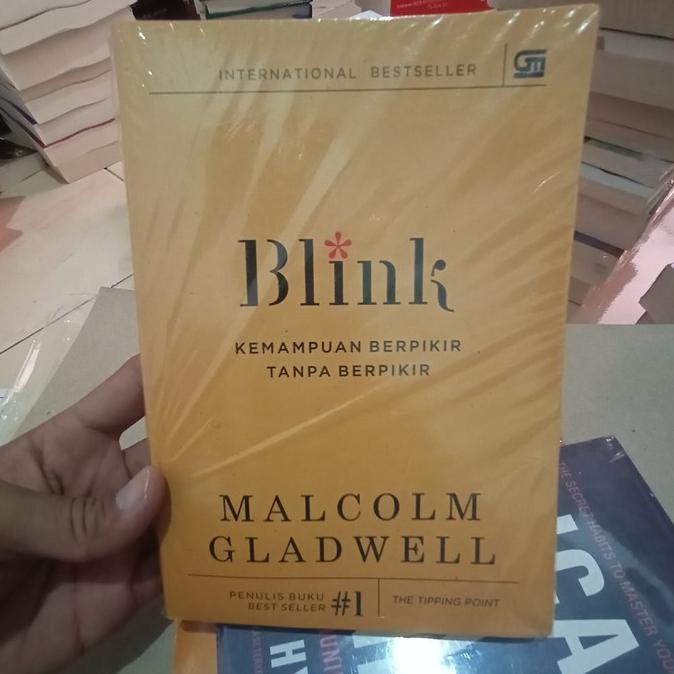 

paket 3 buku blink, seni hidup minimalis dan sebiah seni bersikap bodo - Best Seller