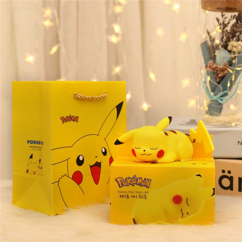 Lampu Malam Led Bentuk Pikachu Untuk Dekorasi Kamar Tidur / Ruang Tamu