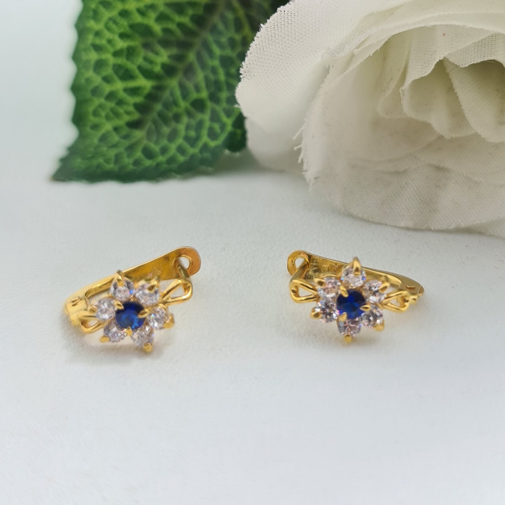 Anting Jepit Emas Muda Bunga Mata Biru