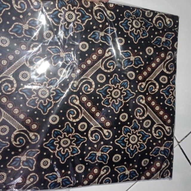 Batik Couple Keluarga Sania Ruffle Ori Ndoro Jowi Dnt Kupu Putih