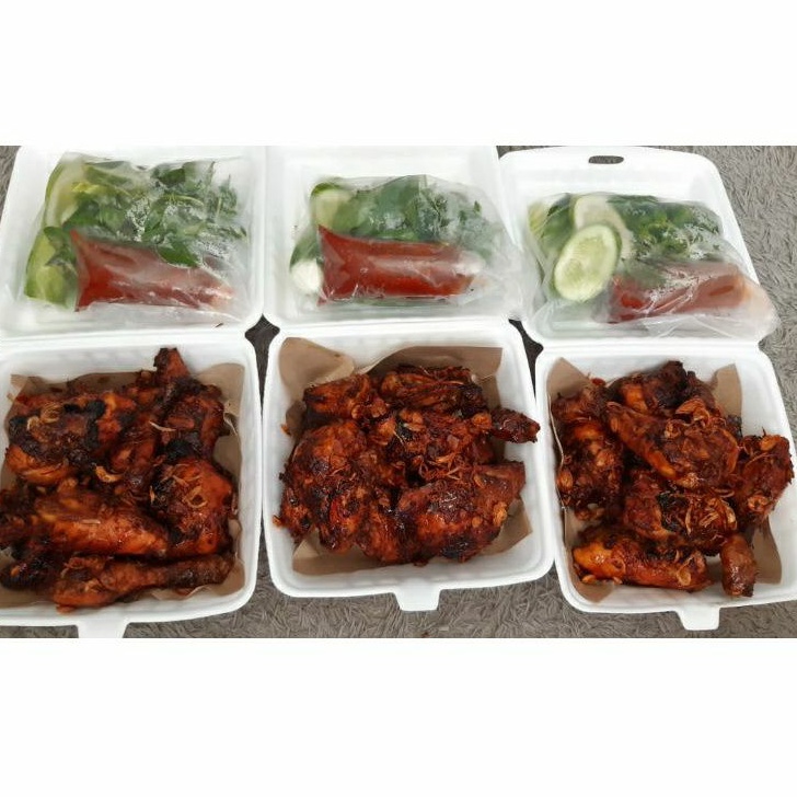 

ayam bakar kecap enak, manis dan gurih per ekor