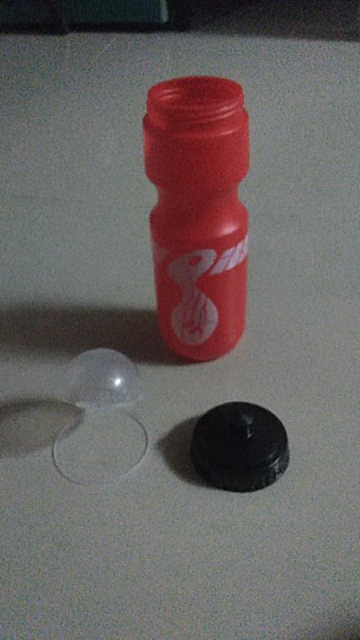 Paket Botol Minum Sepeda Gunung Botol Serat Karbon Berbentuk V.