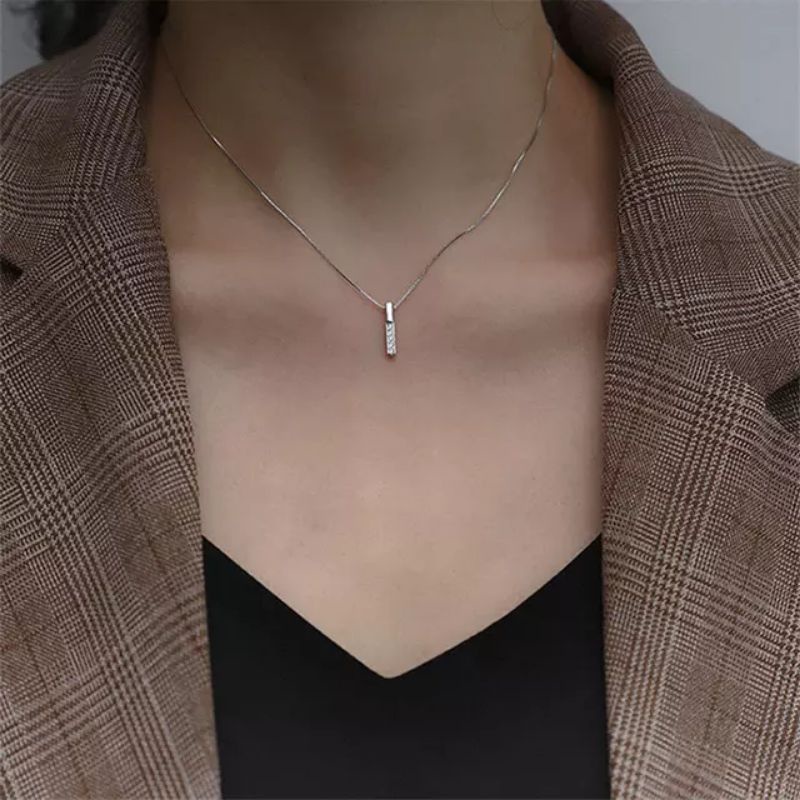 kalung perak wanita liontin tabung diamond Berlian Kalung Liontin Choker H16 Stainless Crystal Bentu