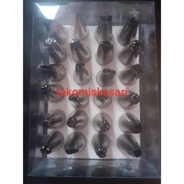 Spuit set . Spuit tart . Spuit kue . 1 Set spuit isi 24 pcs