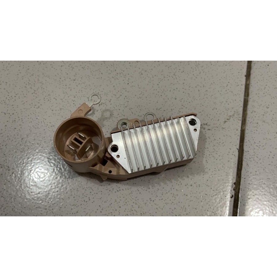 IC Alternator Dinamo Ampere Accord Prestige 1986-1989