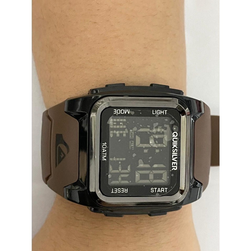 COD Jam Tangan Pria Digital Sporty Quicksilver Digital Segi Karet M158