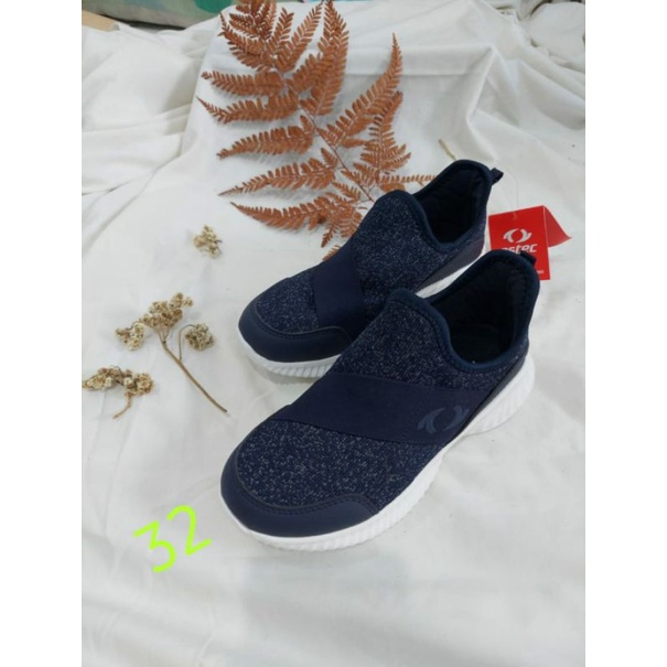 Sepatu Astec size 32