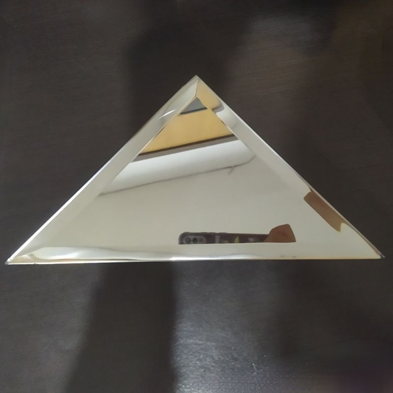 Bevel Segitiga 5mm ukuran 30x30cm aseli kaca cermin bevel