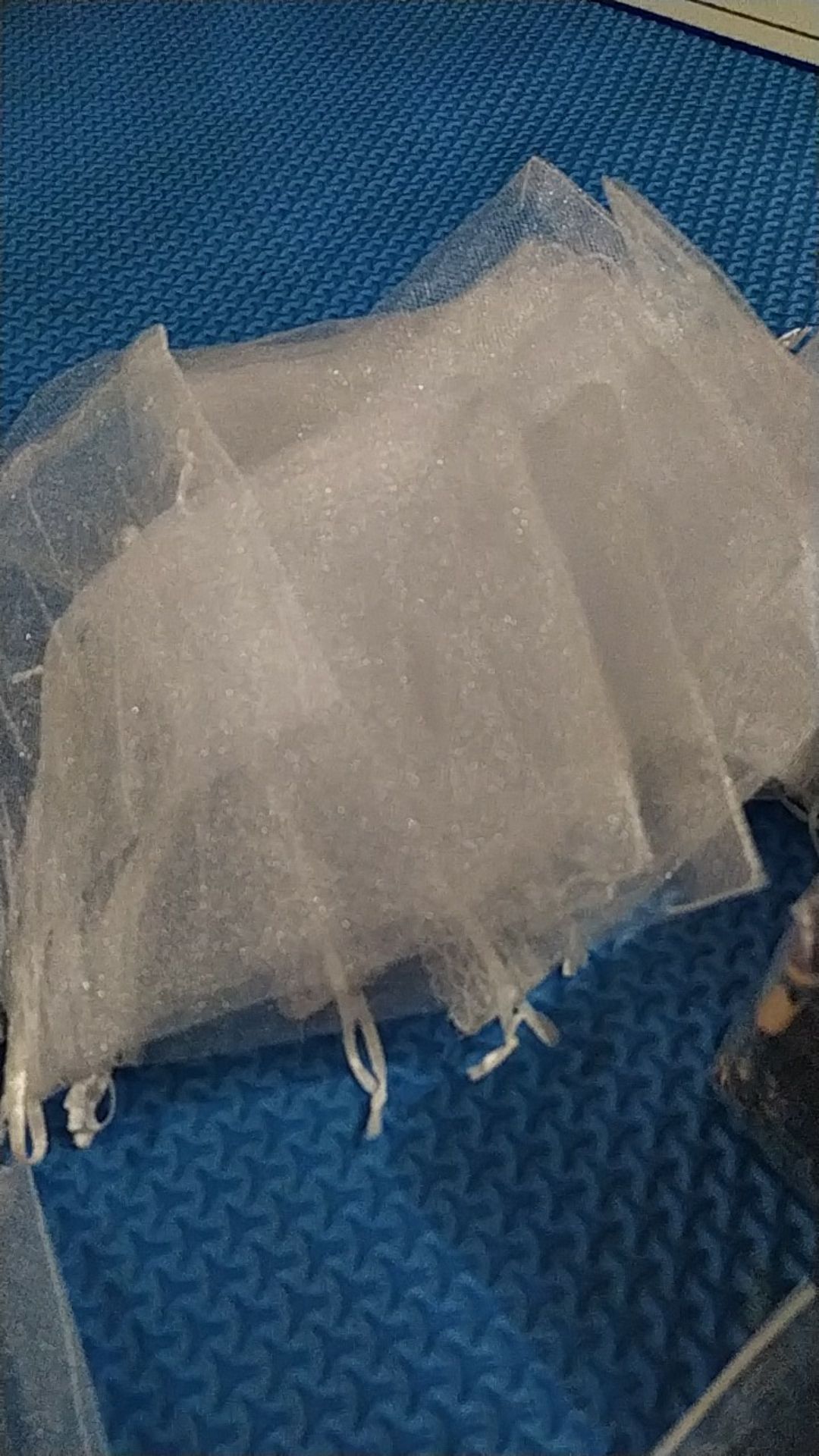 Tile Untuk Gelas/ Mangkok  Avel 13x16