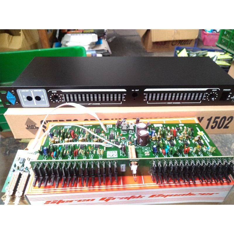 Equalizer 30 Channel Stereo 2x15 Channel Kit Dan Box Paket