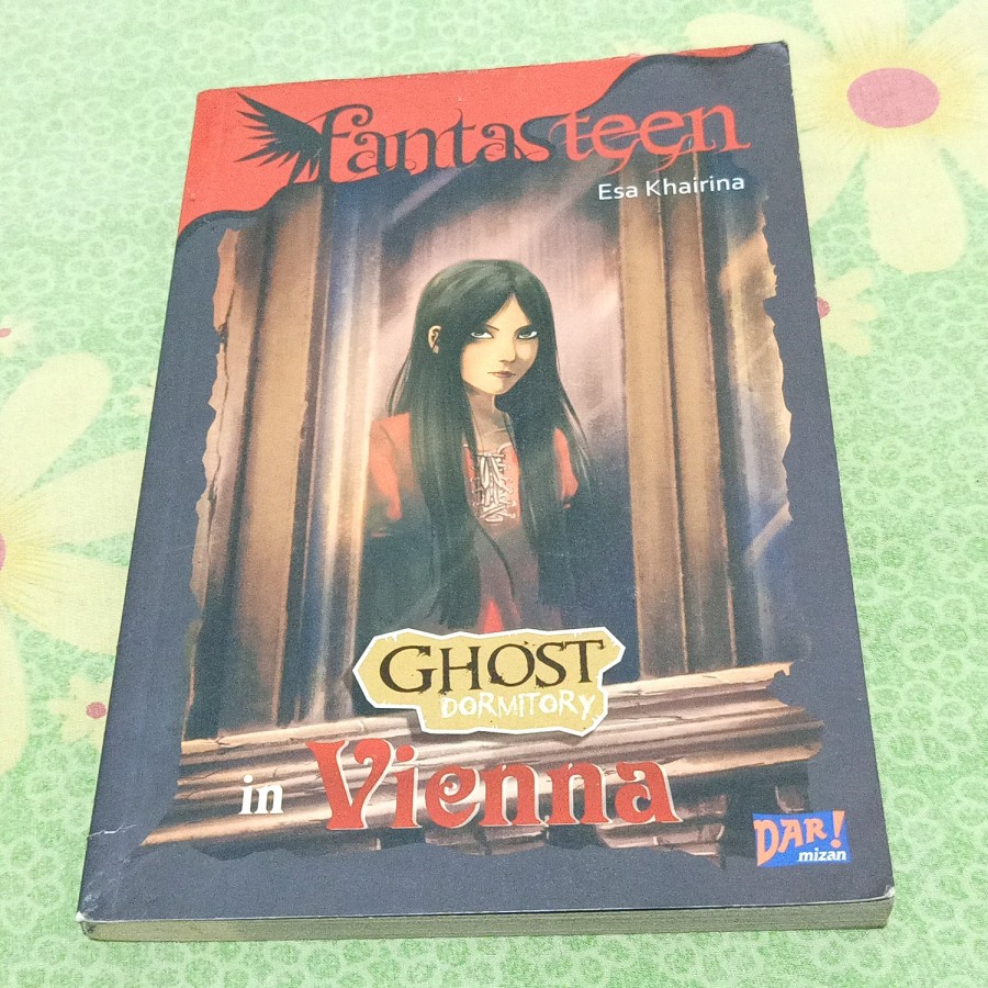 NOVEL FANTASTEEN GHOST DORMITORY IN VIENNA