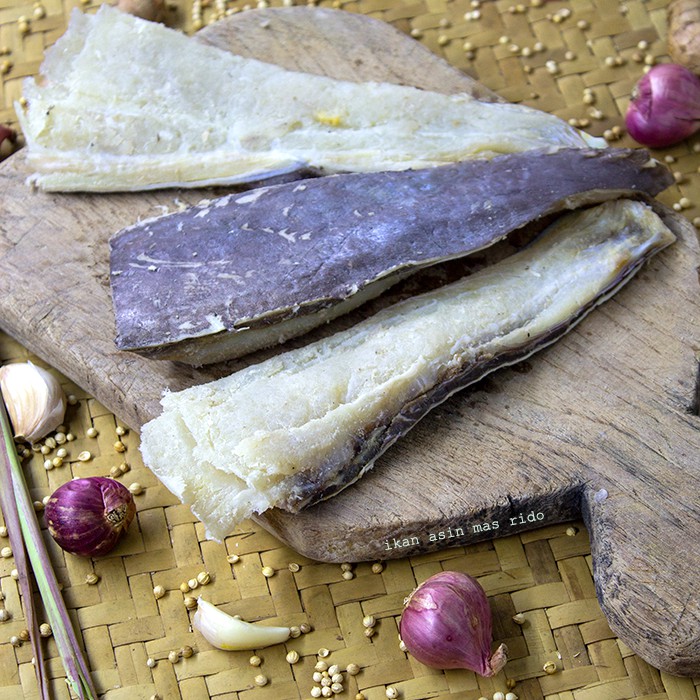 

Jambal / Jambal Roti / Ikan Asin Jambal