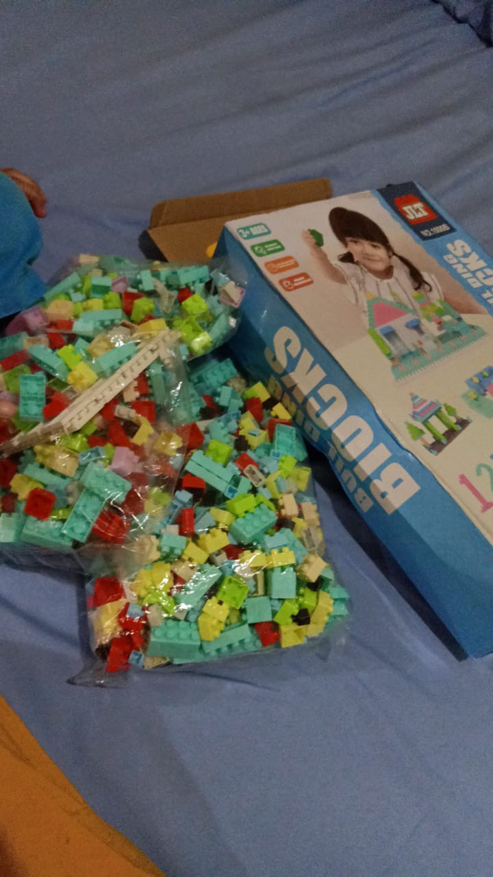 Jlt Bricks Creative Building 1000pcs Lego No. 1000a/b