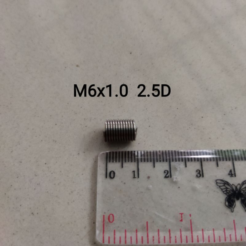 Recoil baut 10 M6x1x2.5D