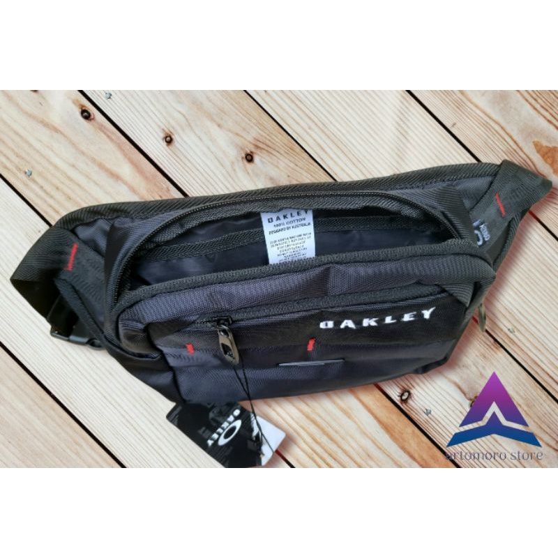 WAISTBAG OAKLEYY LOGO BESI TAS OAKLEYY TAS SELEMPANG OAKLEYY