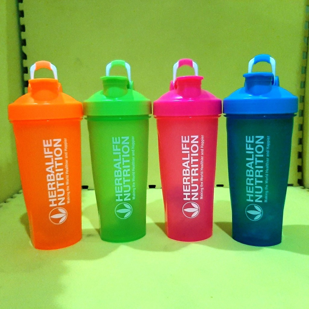 Shaker untuk membuat Shake F1 Herbalife lebih mudah dan cepat